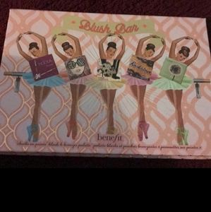 Benefit • Blush Bar • palette